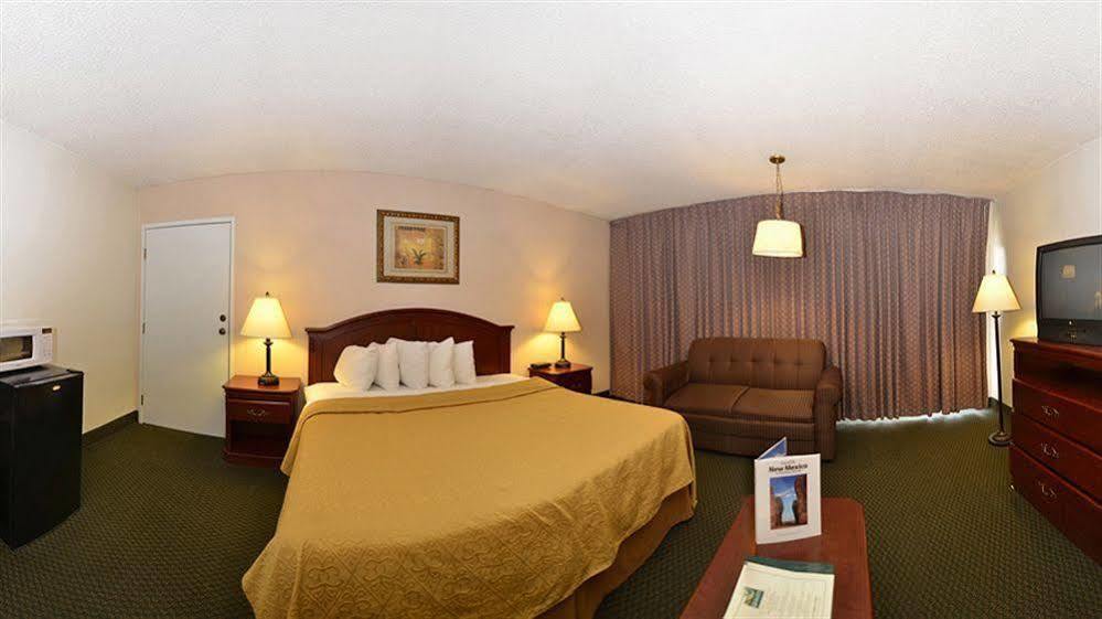 Hotel Inn Santa Fe Exterior photo